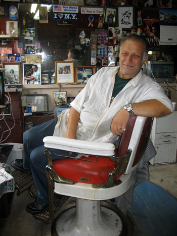 Sam Marcucci, a barber in Port Richmond - Photo: Cristina DC Pastor